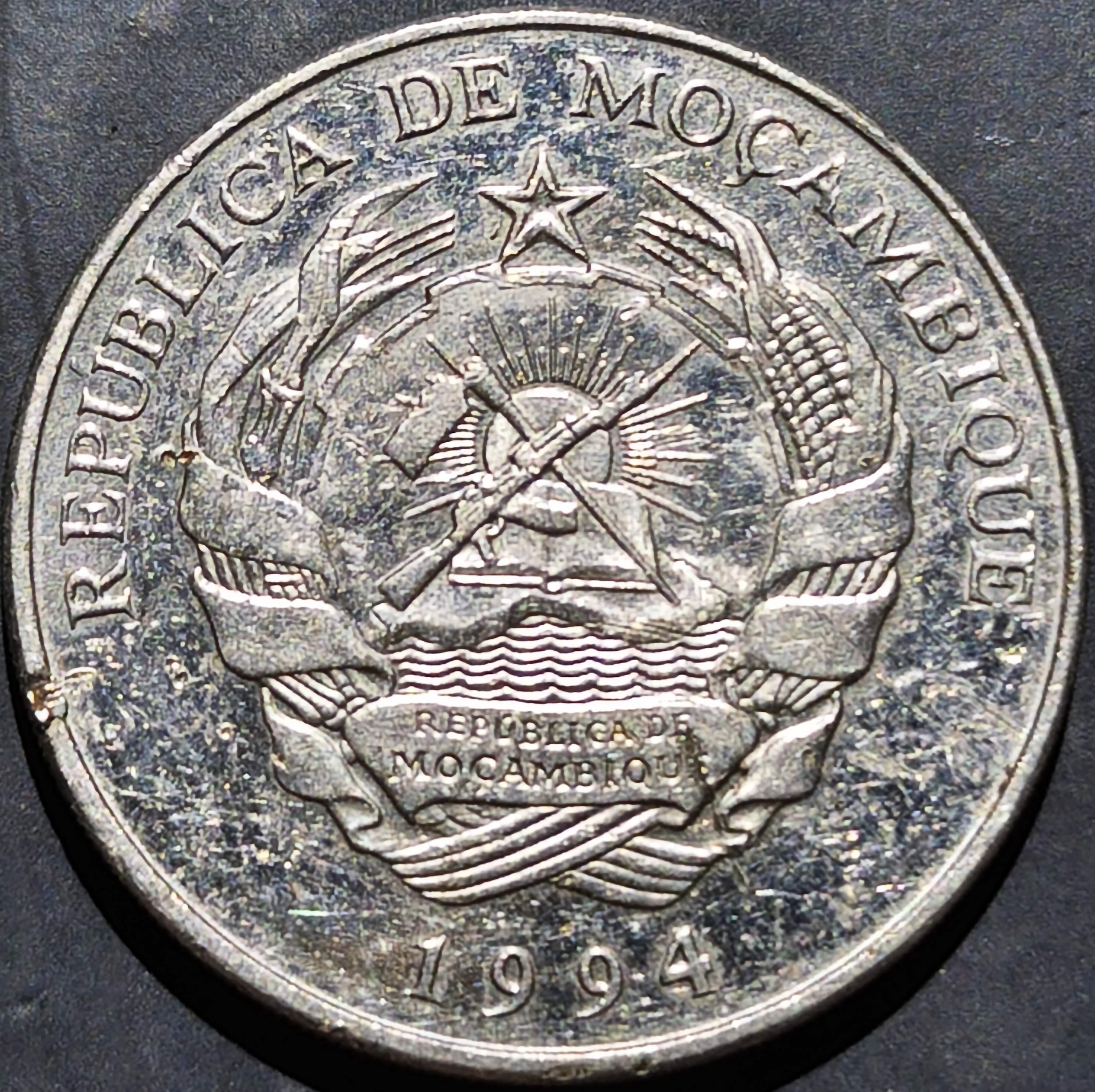 Mozambique 1000 Meticais 1994
