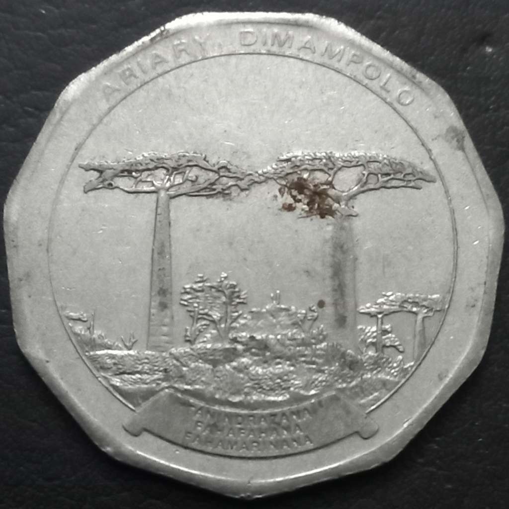 Madagascar 50 Ariary 1994 1996