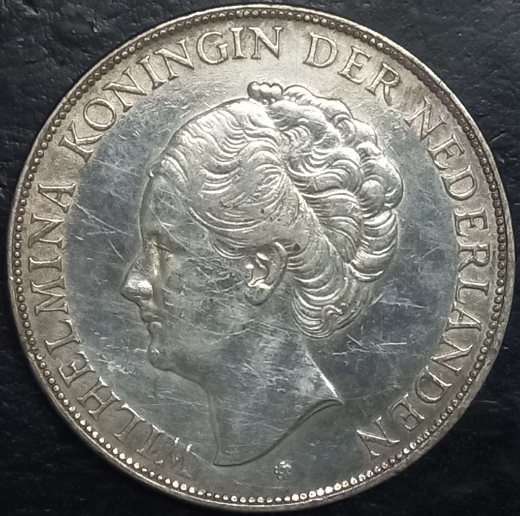 Netherlands 2 ½ Gulden 1929 1940