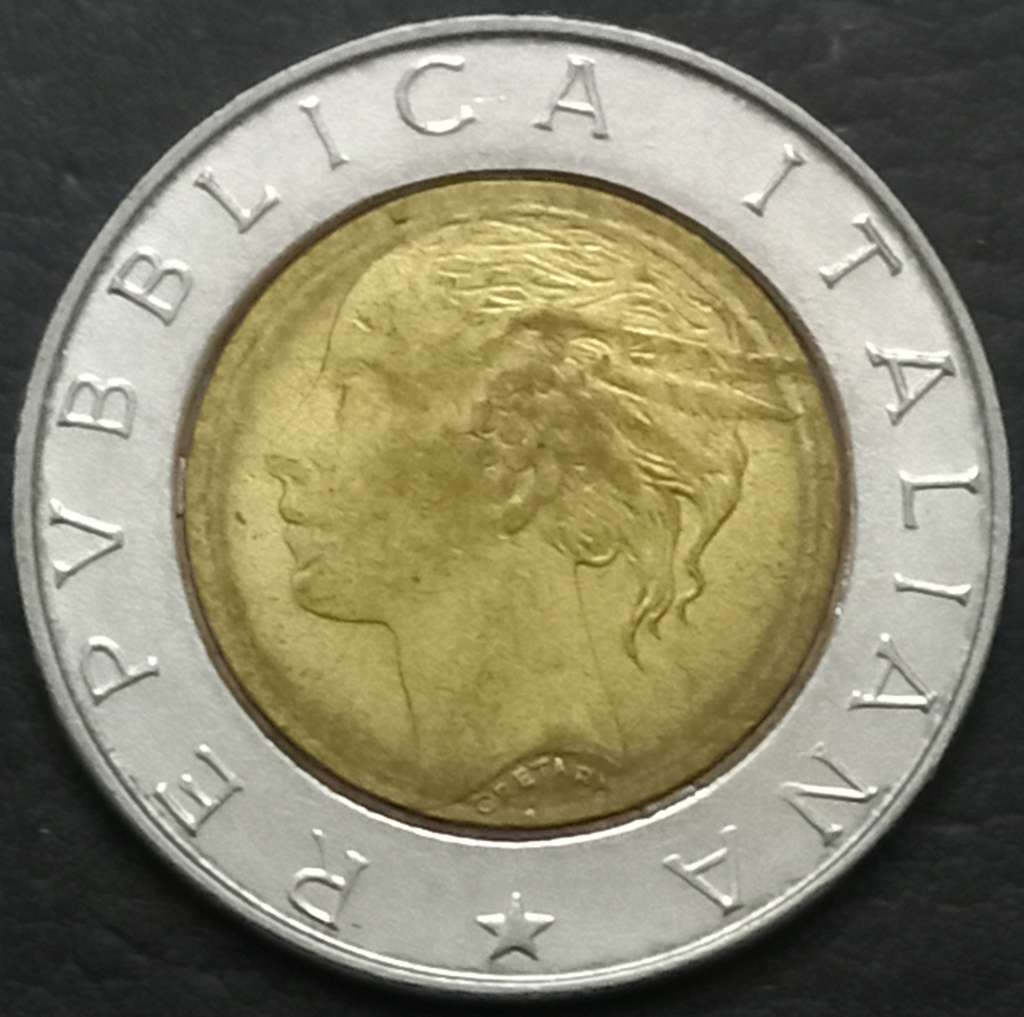 Italy 500 Lira 1982 1995