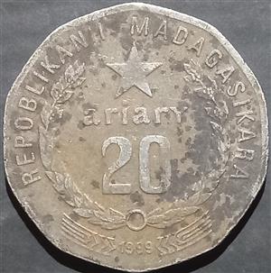 Madagascar 20 Ariary 1999